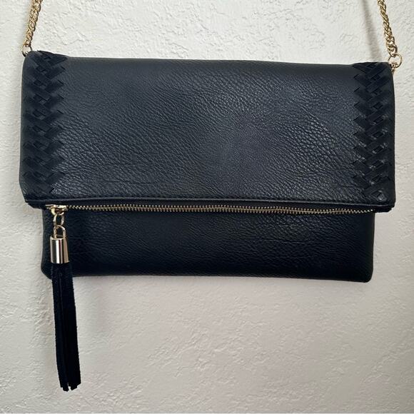 Moda Luxe Palermo Clutch NEW Stitch Detail Vegan Leather in Black w/ Gold Chain - Picture 3 of 11